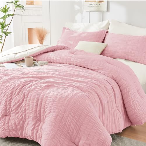Queen Comforter Set by HYMOKEGE