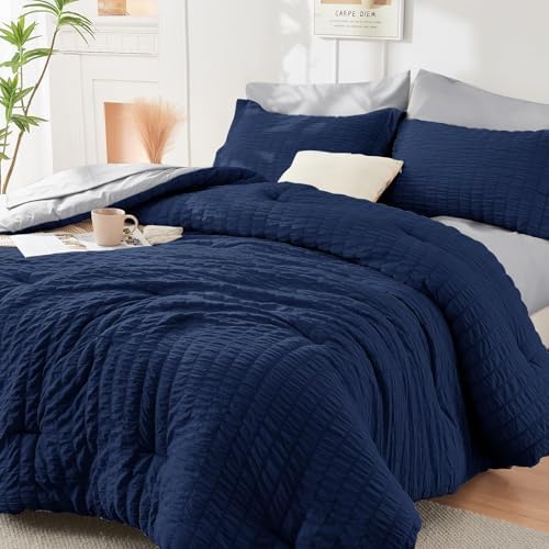 King Comforter Set by HYMOKEGE