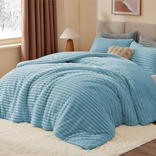 BEDELITE Fleece Queen Comforter Set, Fluffy Bed Set, Light Blue - Image 3