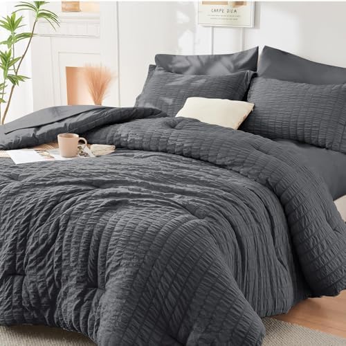Queen Comforter Set by HYMOKEGE