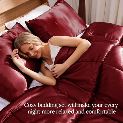 Whale Flotilla Reversible Satin King Comforter Set - Image 3