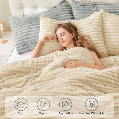 BEDELITE Fleece Oversized Queen Comforter Set, Fluffy Bed Set - Image 3