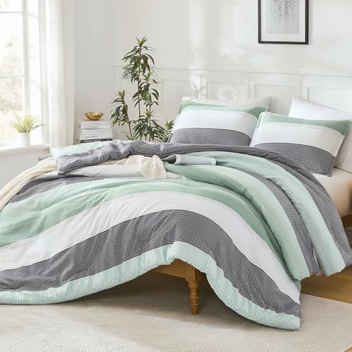 Litanika Oversized King Comforter Set Light Green - Image 3