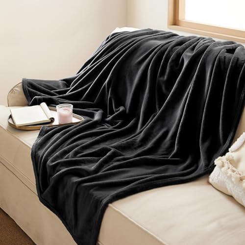 Bedsure Soft Cozy Warm Fleece Throw Blanket - Image 5
