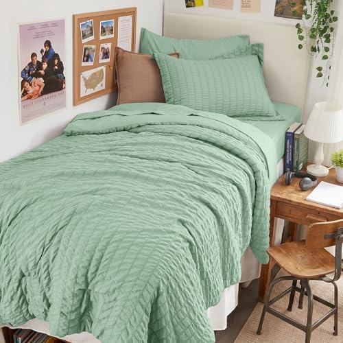 Twin Comforter Set by HYMOKEGE