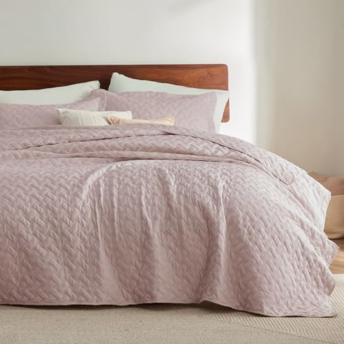 Bedsure King Size Quilt, Lightweight Comforter Set, Dusty Rose Bedspread - Image 4