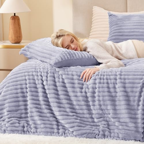 EXQ Home Fluffy Comforter Set King Size, 3 Pieces Bed Set - Image 4