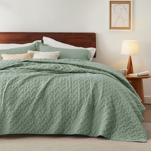 Bedsure Quilts Queen Size, Lightweight Comforter Set, Sage Green Bedspread - Image 5