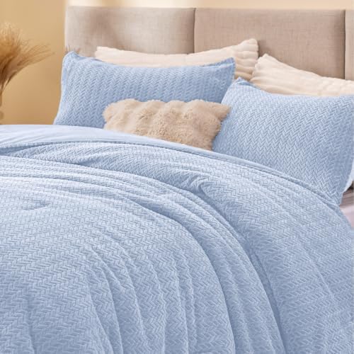 ChiXpace Fleece King Size Comforter Set Light Blue, Fluffy Bed Set 3 Pieces by ChiXpace