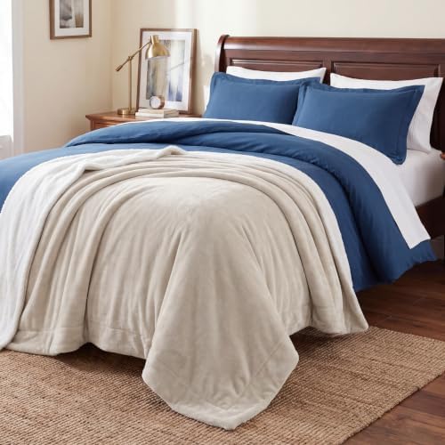 Bedsure GentleSoft Sherpa Fleece Blanket Queen Size - Image 3