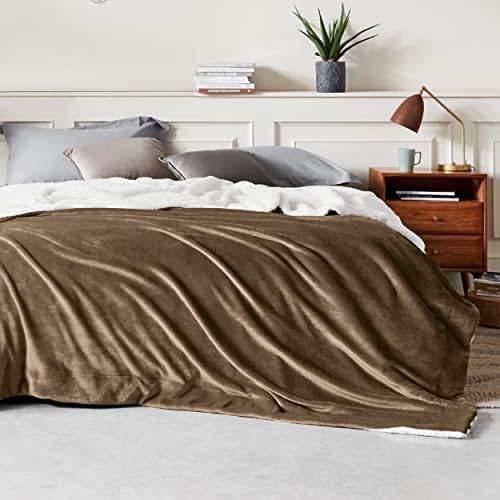 Bedsure GentleSoft Sherpa Fleece Blanket Queen Size - Image 3