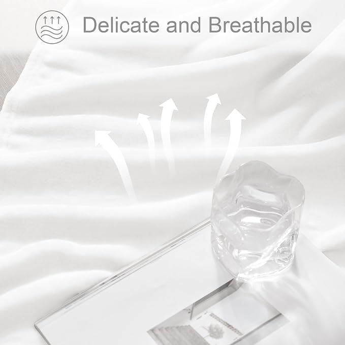 Exclusivo Mezcla Fleece Pure White Throw Blanket - Image 6