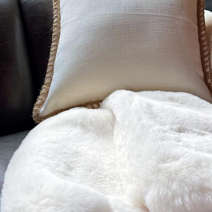 ORINOVA White Faux Bunny Fuzzy Fur Rugs - Image 5