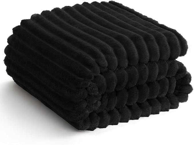 HIMEET Black Ribbed Twin Blanket by Unknown
