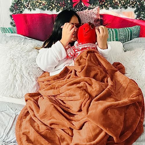 Bedsure Soft Cozy Warm Fleece Throw Blanket - Image 5