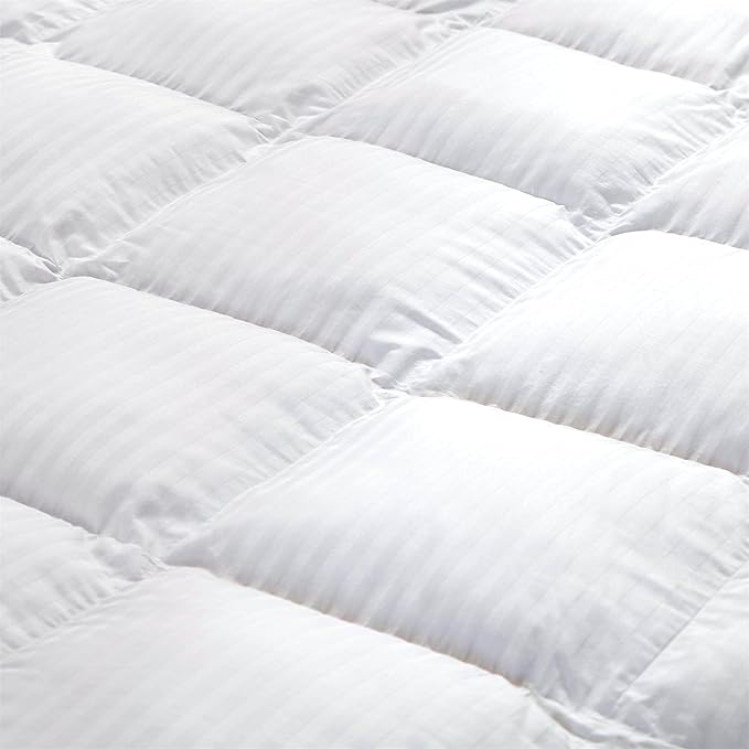 Egyptian Cotton Factory Outlet Store Luxurious All-Season Goose Down Comforter Duvet Insert, Exquisite Queen White Stripe Design, 1200 Thread Count 100% Cotton Down Proof Fabric, 55 oz. Fill Weight