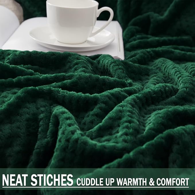 Exclusivo Mezcla Fleece Bed Blanket Twin Size, Super Soft and Warm Blankets - Image 5