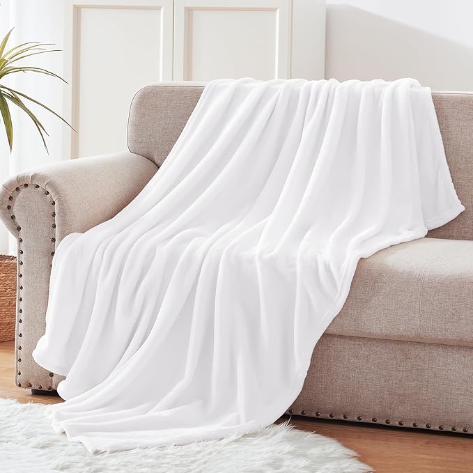 Exclusivo Mezcla Fleece Pure White Throw Blanket - Image 3