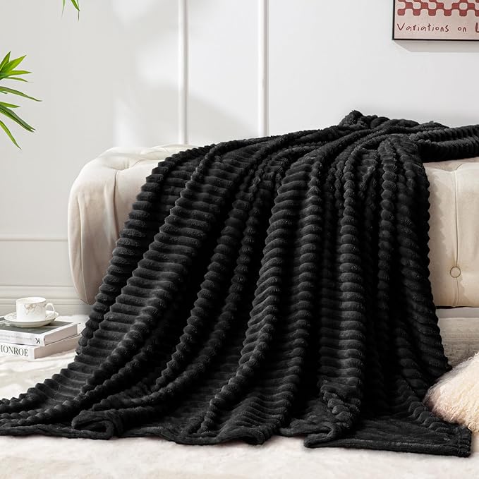 BEDELITE Fleece Throw Blanket for Couch – 3D Ribbed Jacquard Soft and Warm - Image 2