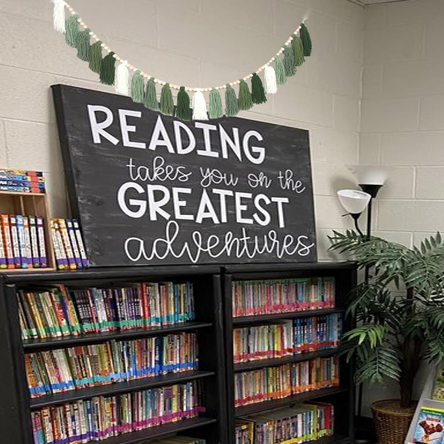 Green Boho Yarn Tassel Garland Sage Green Garland Wall Hanging Decor Forest Woodland Tassel Banner with Beads for Nursery Classroom Office Birthday Party Kids Room Baby Shower Decoration