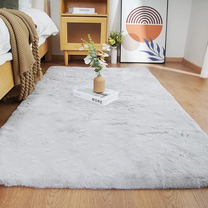 Ghouse Ultra Soft Faux Rabbit Fur Rug 3x5, Machine Washable Area Rugs by Ghouse
