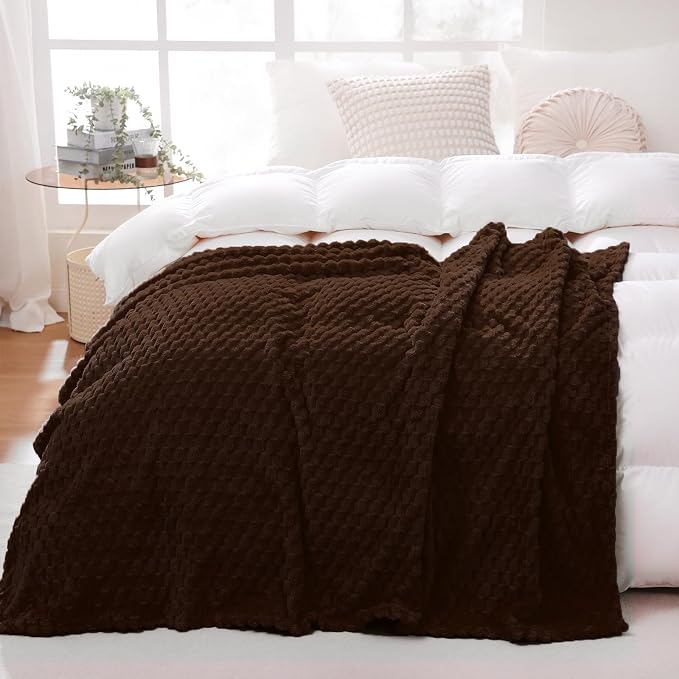 Puncuntex Brown Throw Blanket 108"×90" inches Fuzzy 3D Jacquard Decorative by Puncuntex