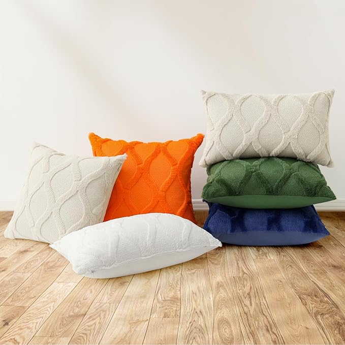 decorUhome Throw Pillow Covers 20x20 Inch Set of 2, Soft Plush Faux Fur Wool Forest Elf Couch Pillow Covers, Decorative Neutral Pillow Cases for Bed Sofa Living Room Home Decor