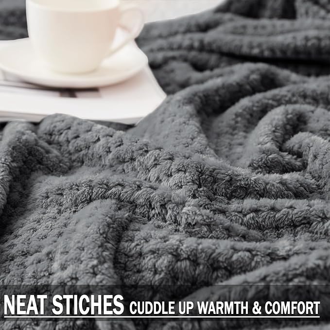 Exclusivo Mezcla Fleece Bed Blanket Twin Size, Super Soft and Warm Blankets - Image 6