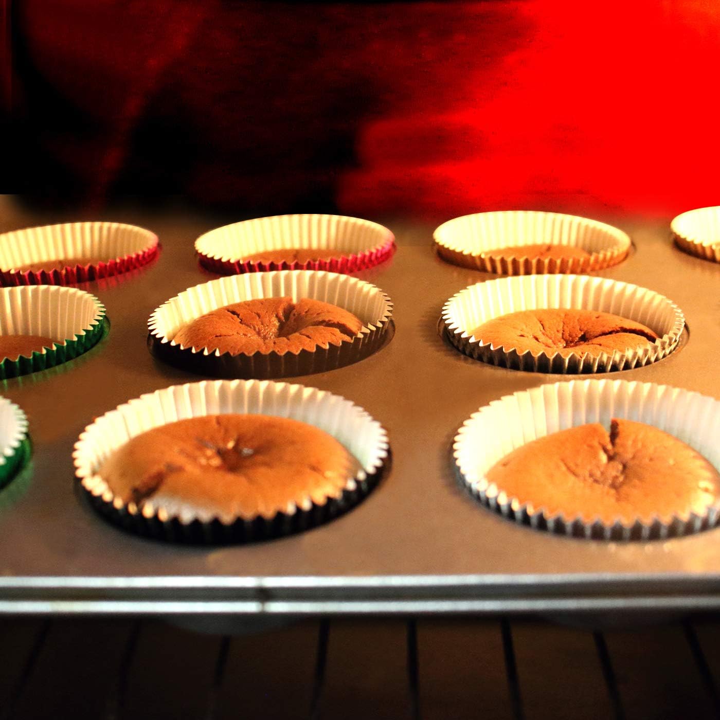 Eoonfirst Rose Gold Foil Cupcake Case Liners Valentine's Day Baking Muffin Paper Cups 198 Pcs