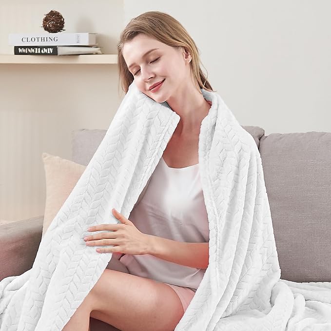 inhand White Fleece Queen Blanket - Image 5