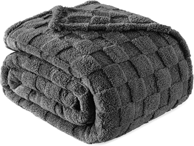 Exclusivo Mezcla Twin Size Flannel Fleece Blanket, Super Soft and Warm by ExclusivoMezcla