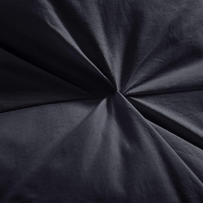 Luxurious All-Season Goose Down Feather Fiber Comforter California King Size Duvet Insert, Exquisite Pinch Pleat Design, Premium Baffle Box, 100% Egyptian Cotton Cover, 80 oz. Fill Weight, Black