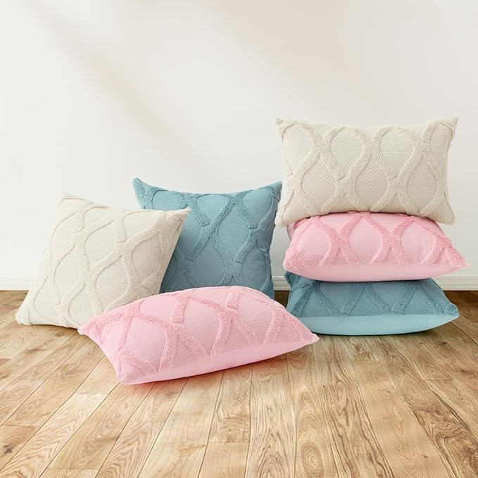 decorUhome Throw Pillow Covers 18x18 Inch Set of 2, Soft Plush Faux Fur Wool Light Pink Couch Pillow Covers, Decorative Neutral Pillow Cases for Bed Sofa Living Room Home Decor
