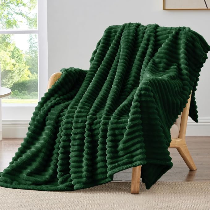BEDELITE Fleece Throw Blanket for Couch by BEDELITE