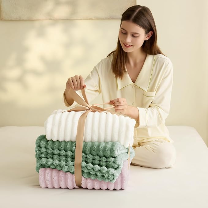 HIMEET Pink Ribbed Throw Blanket - Image 4