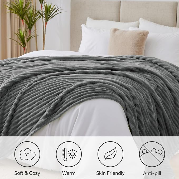 BEDELITE Blankets Queen Size for Bed, 300GSM Soft & Warm Fleece Blanket - Image 2