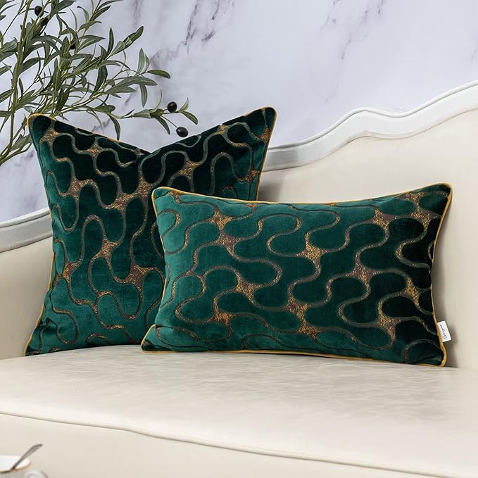 Yangest Green Square Throw Pillow Cover Wavy Velvet Cushion Cover Modern Zippered Pillowcase for Sofa Couch Bedroom Living Room Chair, 20 x 20 Inch