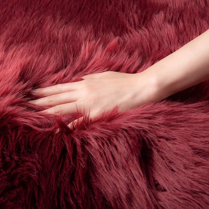 Ashler faux fur rug, Fluffy Shaggy Area Rug Ultra Soft 3 x 3 Feet Round Fur Rug - Image 5