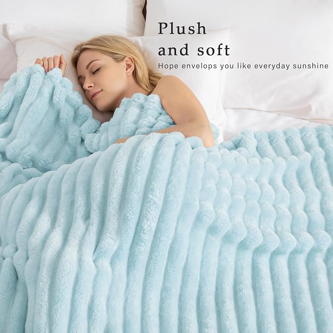 Exclusivo Mezcla Fleece Throw Blanket - Image 2