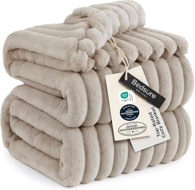 Bedsure GentleSoft Fleece Bed Blankets Full Size by BEDSURE