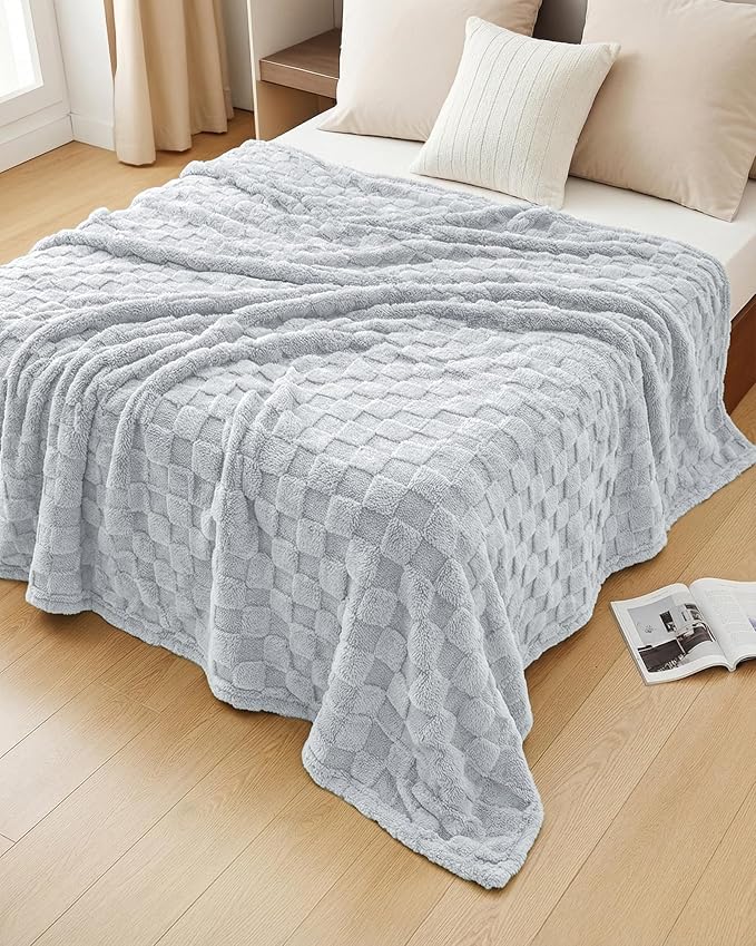Utopia Bedding Cool Grey Checkered Fleece Twin Blanket - Image 5
