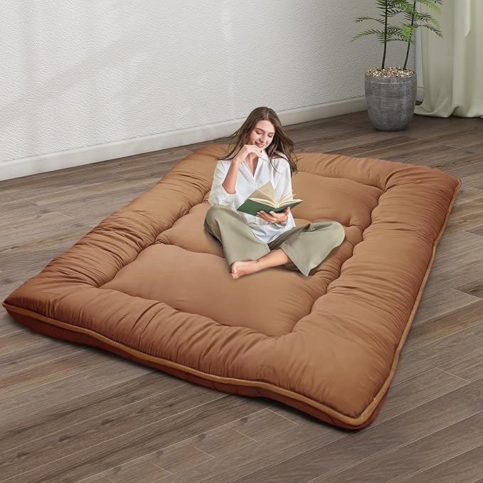Japanese Floor Mattress,4" Thicken Japanese Floor Sleeping Pad Foldable,Futon Mattress Suitable for Camping and Guest Room (Khaki, Full (80" X 47"))
