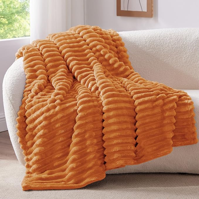 BEDELITE Twin Blanket for Couch & Bed, 300GSM Soft & Warm Fleece Blanket - Image 5