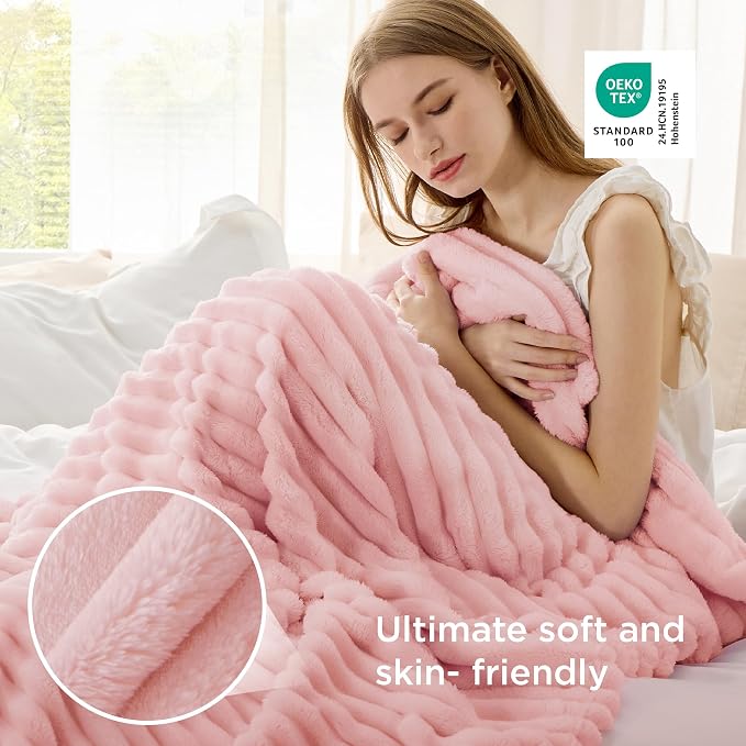 Bedsure GentleSoft Pink Throw Blanket - Image 4