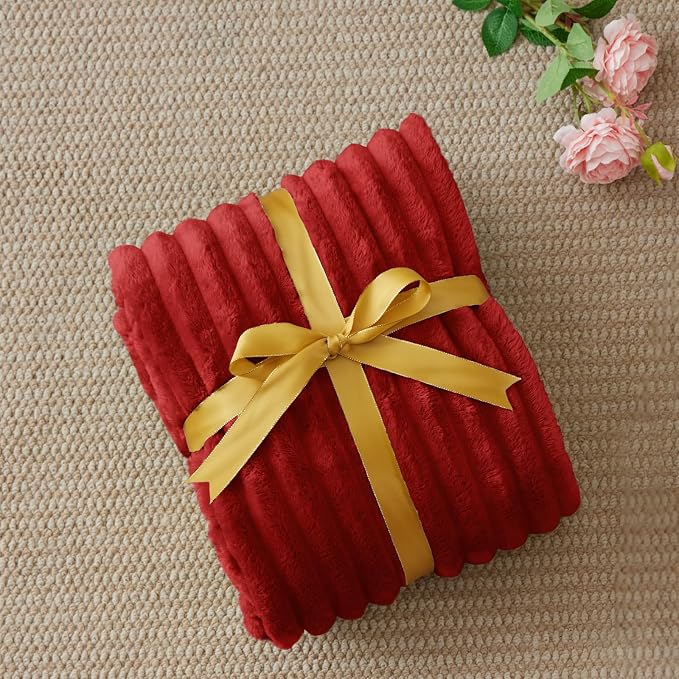BEDELITE Twin Blanket for Couch & Bed, 300GSM Soft & Warm Fleece Blanket - Image 2