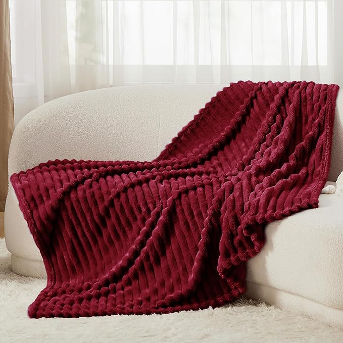 Bedsure GentleSoft Red Twin Blanket - Image 5