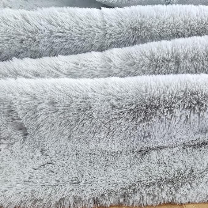 Ghouse Ultra Soft Faux Rabbit Fur Rug 5x8, Machine Washable Area Rugs - Image 6