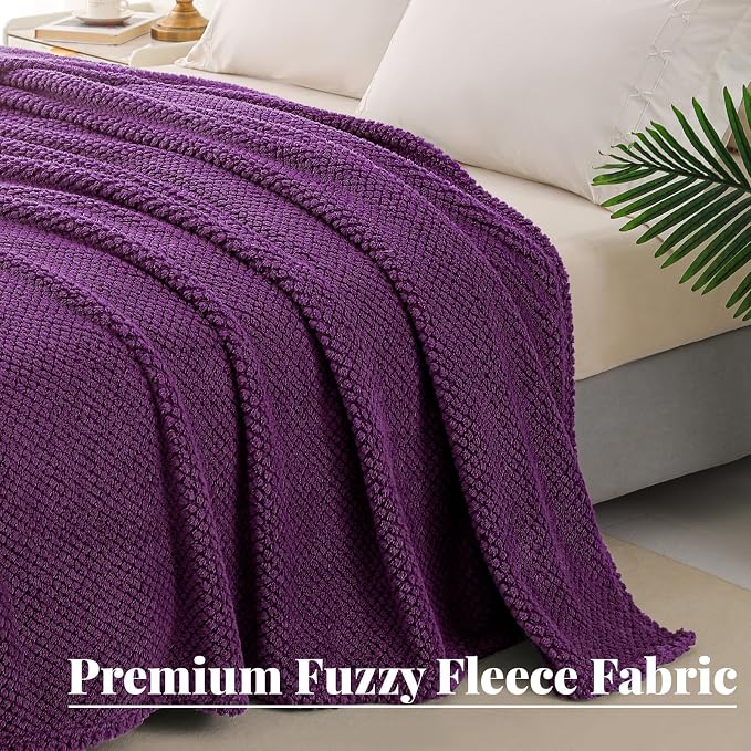 Whale Flotilla Queen Size Fuzzy Fleece Blanket - Image 5
