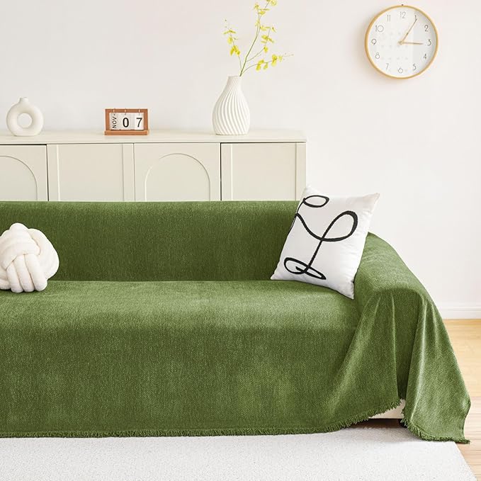 hyha Couch Cover for Dogs, Boho Sofa Covers for 3 Cushion Couch Washable, Chenille Sofa Slipcover for Pets, Soft Loveseat Sectional Couch Throw Blankets with Tassels (Green, 88.5x134 Inch)
