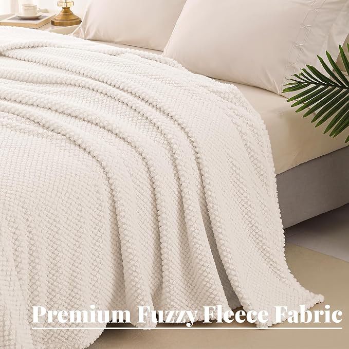 Whale Flotilla Twin Size Fuzzy Fleece Blanket - Image 5